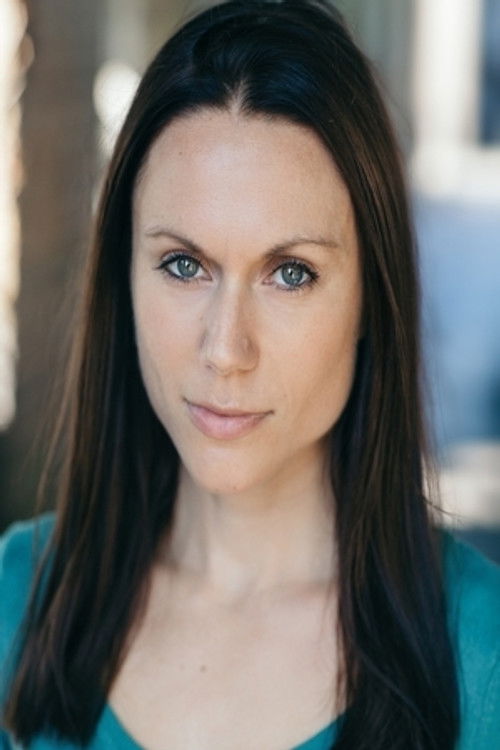 Photo of Laura Swift