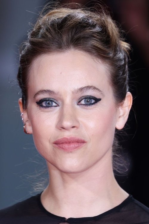 Photo of Lou de Laâge