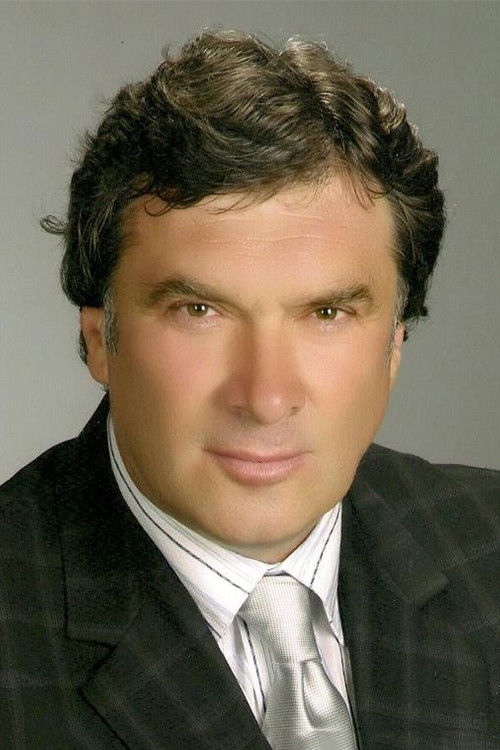 Photo of Tarık Tarcan