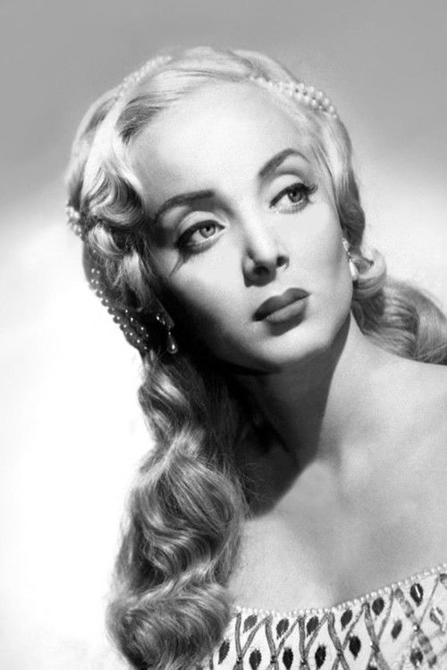 Photo of Carolyn Jones
