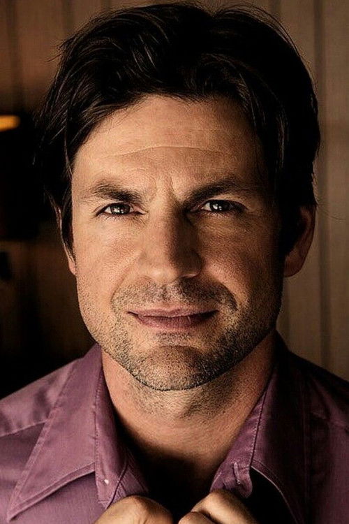 Photo of Gale Harold