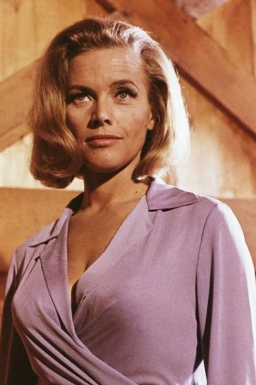Photo of Honor Blackman
