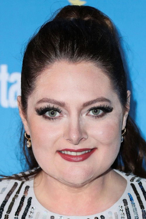 Photo of Lauren Ash