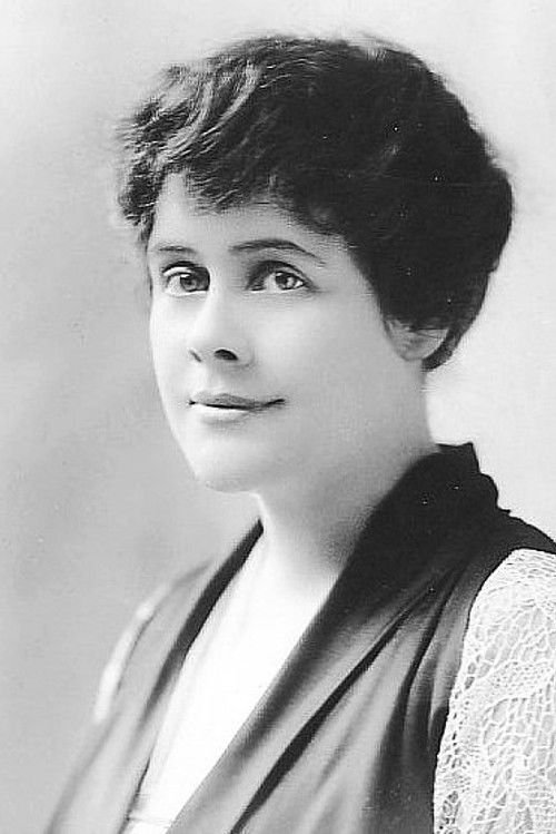 Photo of Janet Beecher