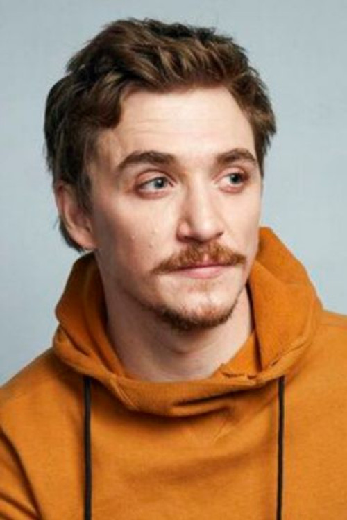 Photo of Kyle Gallner