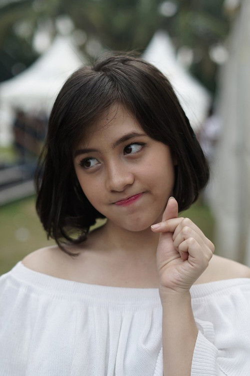 Photo of Adhisty Zara