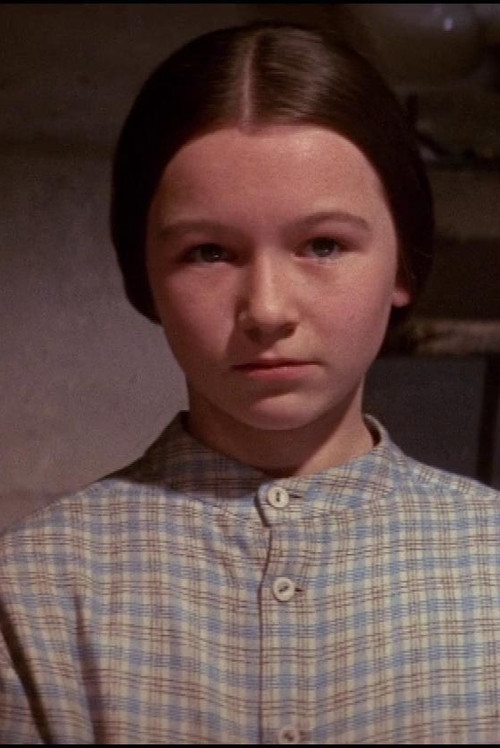 Photo of Elaine Edwards