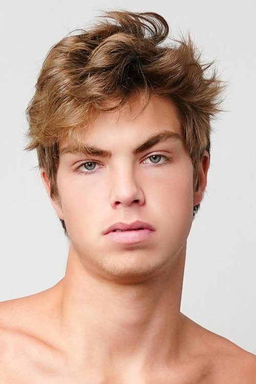 Photo of Oliver Carter