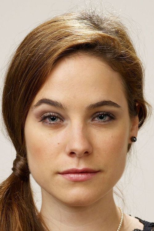 Photo of Caroline Dhavernas