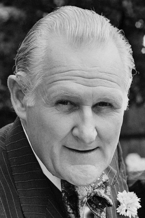 Photo of Peter Vaughan
