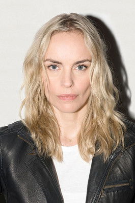 Photo of Nina Hoss