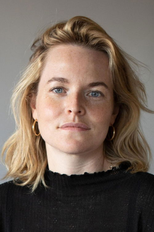 Photo of Erin Johnson