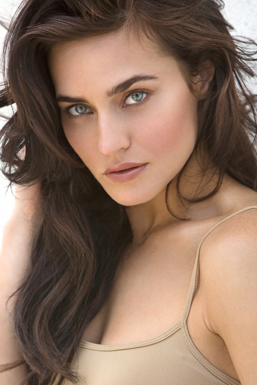 Photo of Caitlin Leahy