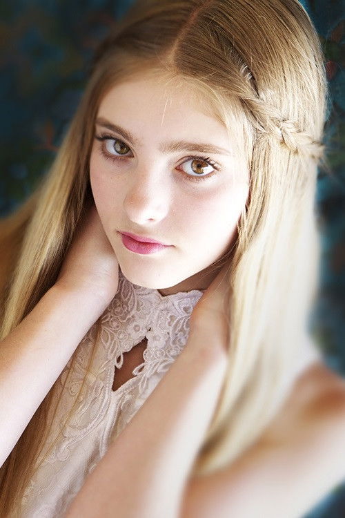 Photo of Willow Shields