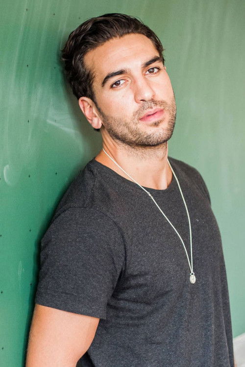 Photo of Elyas M'Barek