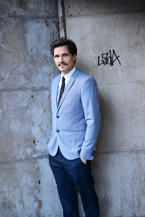 Photo of Manuel Hill