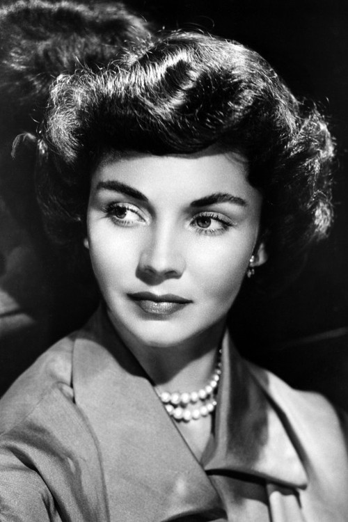 Photo of Jennifer Jones