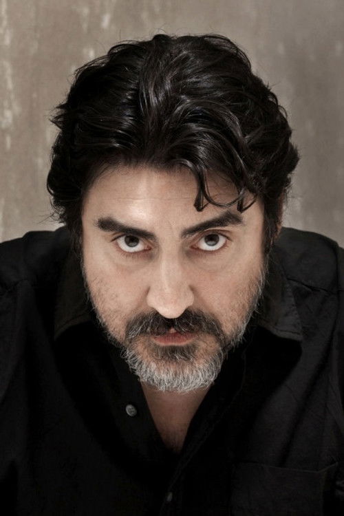 Photo of Alfred Molina