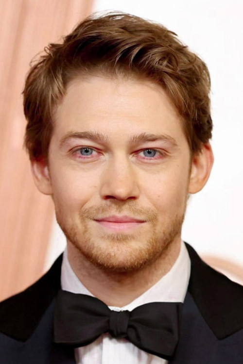 Photo of Joe Alwyn