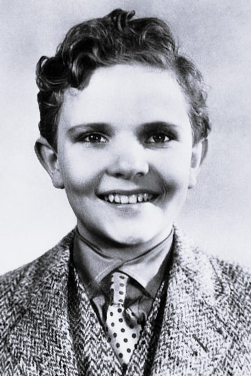 Photo of Leon Janney