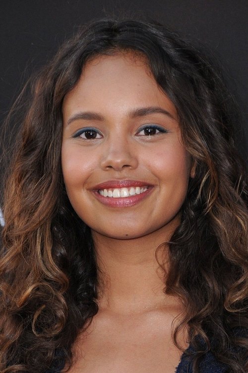 Photo of Alisha Boe