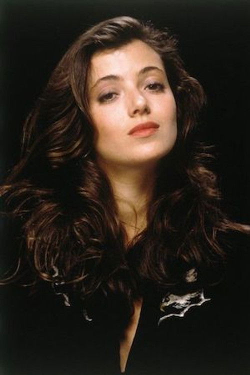 Photo of Mia Sara
