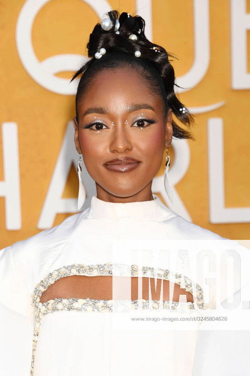 Photo of Arsema Thomas