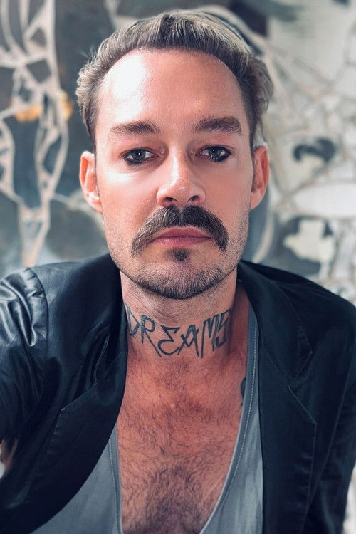 Photo of Daniel Johns