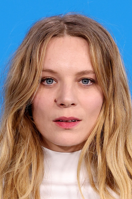 Photo of Lilith Stangenberg