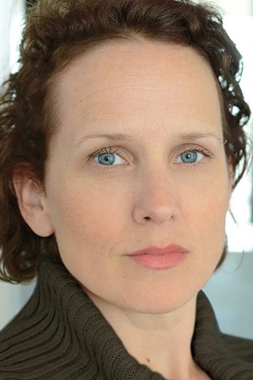 Photo of Jennifer Dundas