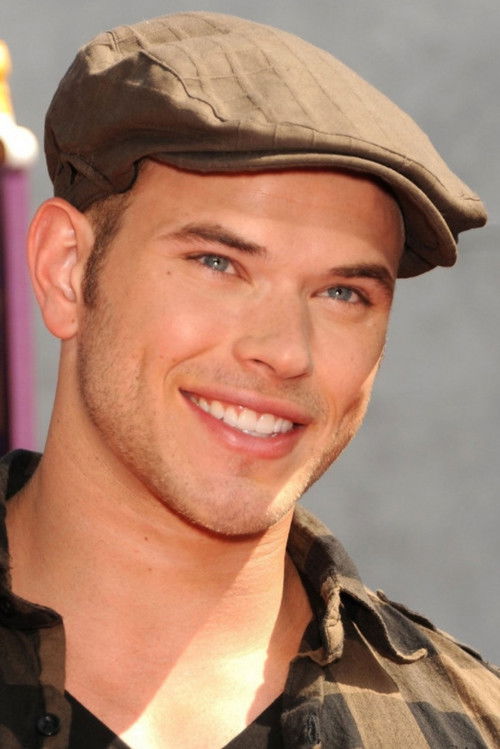 Photo of Kellan Lutz