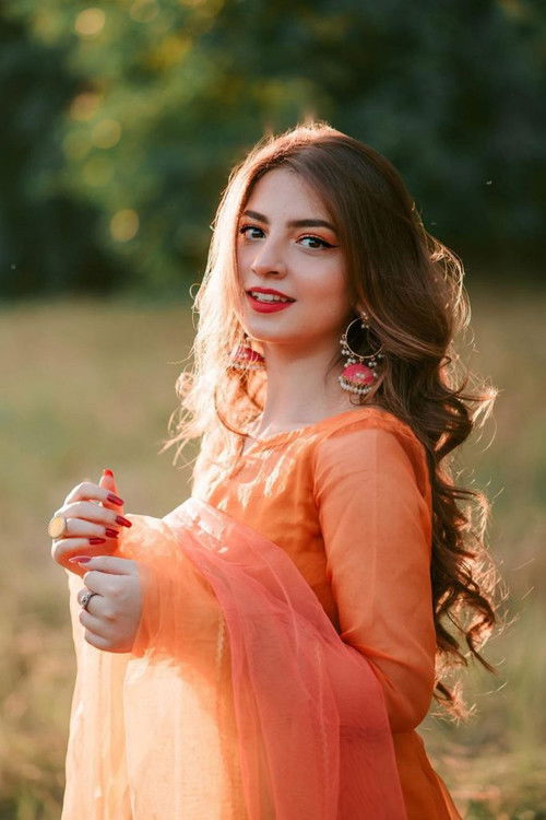 Photo of Dananeer Mobeen