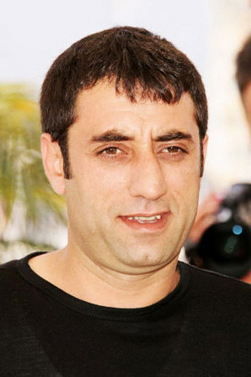 Photo of Nazmi Kırık