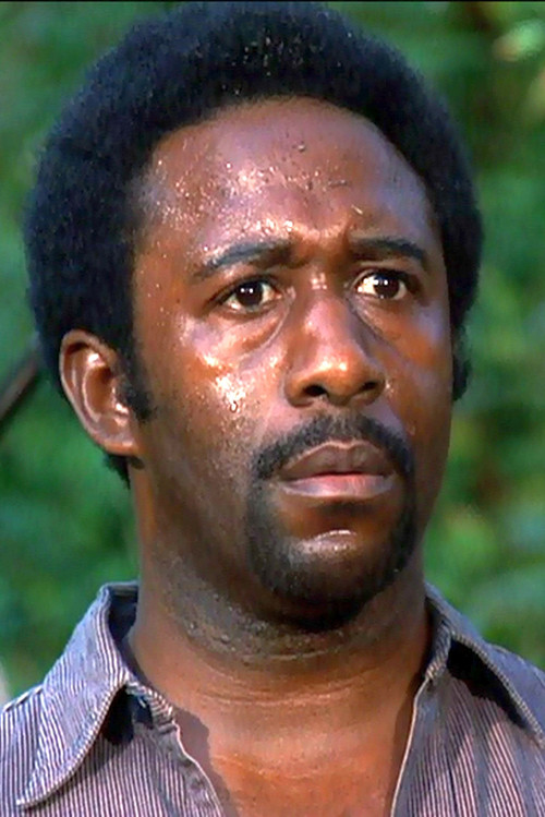 Photo of Robert DoQui