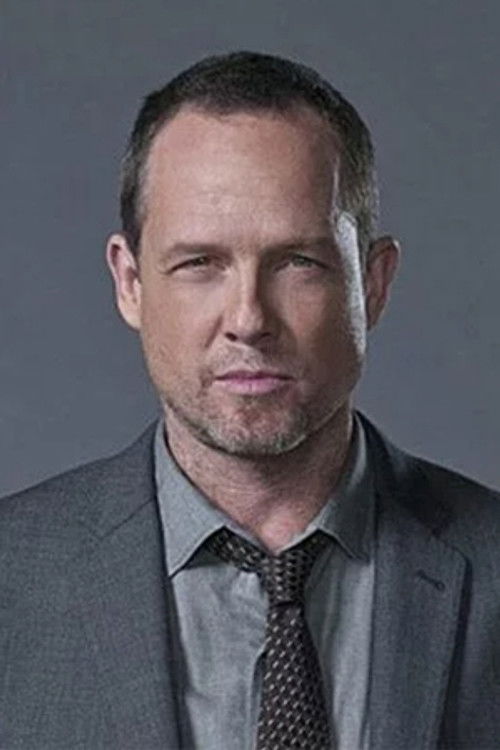 Photo of Dean Winters