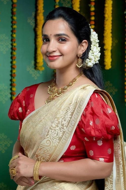Photo of Malavika Krishnadas