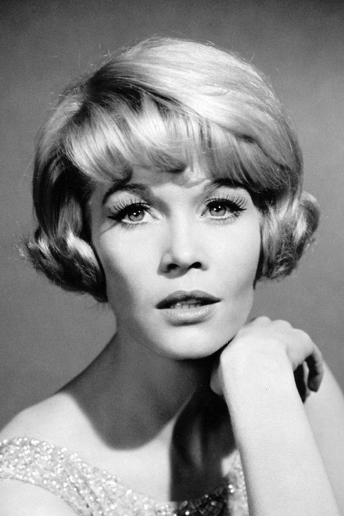 Photo of Dorothy Provine