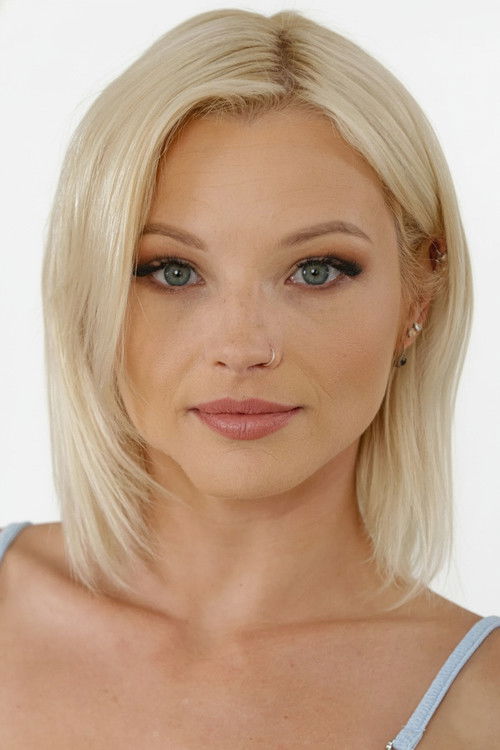 Photo of Zazie Skymm