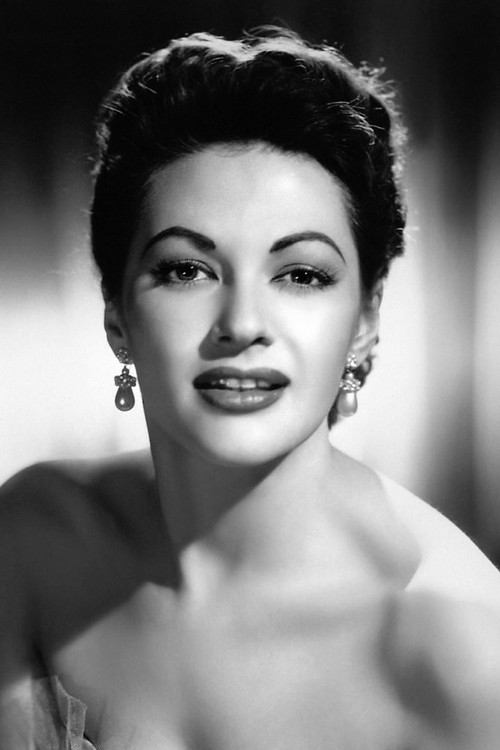 Photo of Yvonne De Carlo