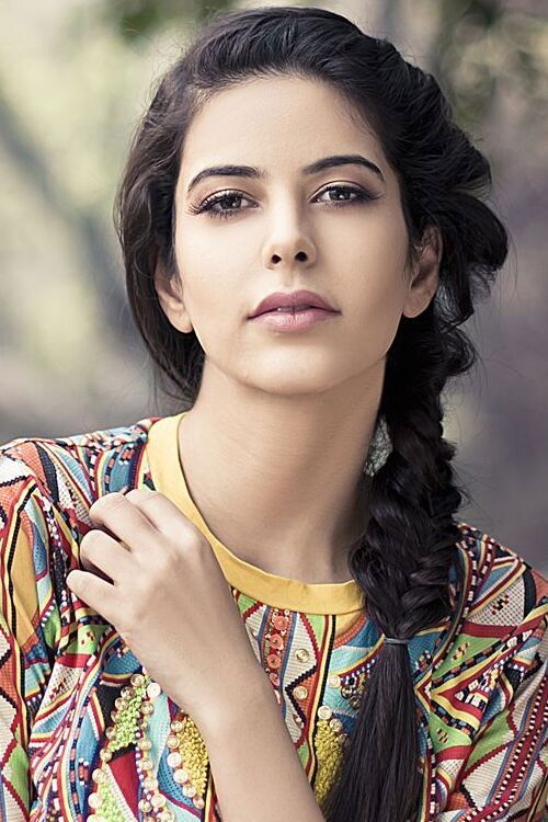 Photo of Saloni Khanna