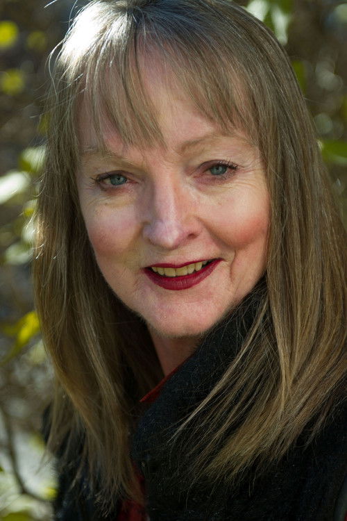 Photo of Heather Lea MacCallum