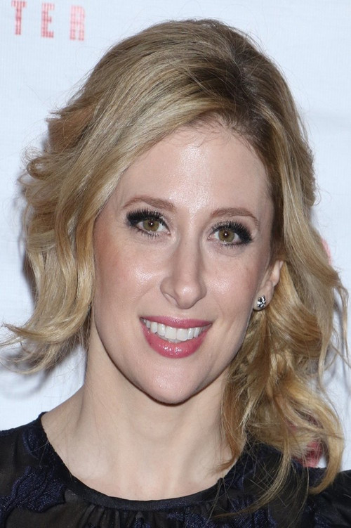 Photo of Caissie Levy