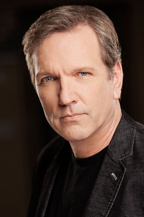 Photo of Martin Donovan