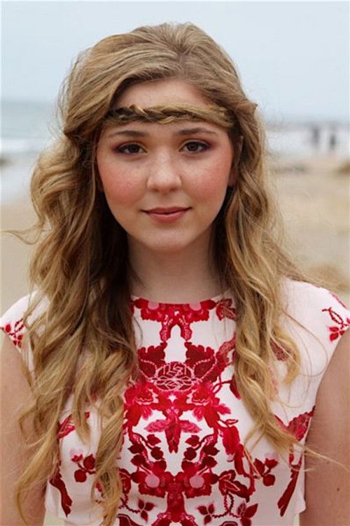 Photo of Cozi Zuehlsdorff