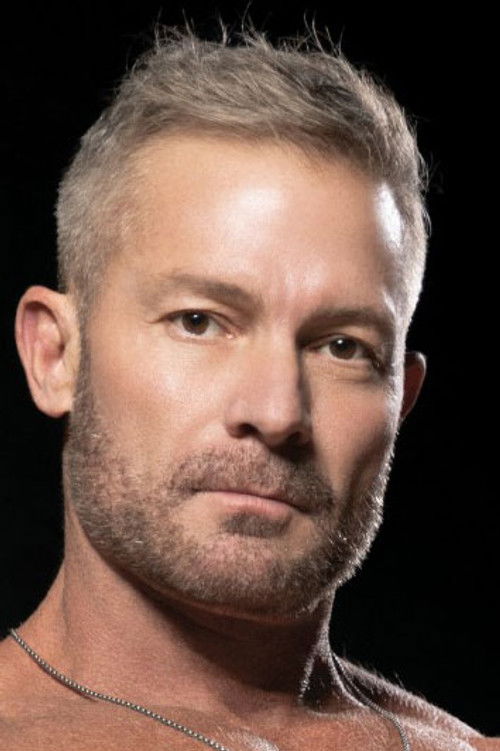 Photo of Greg Dixxon