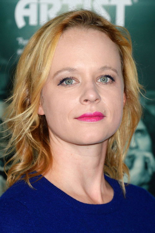 Photo of Thora Birch