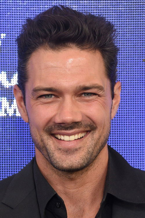 Photo of Ryan Paevey