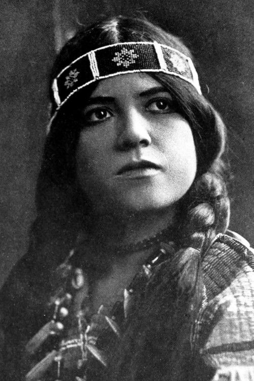 Photo of Mona Darkfeather