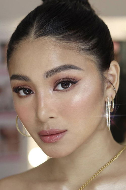 Photo of Nadine Lustre