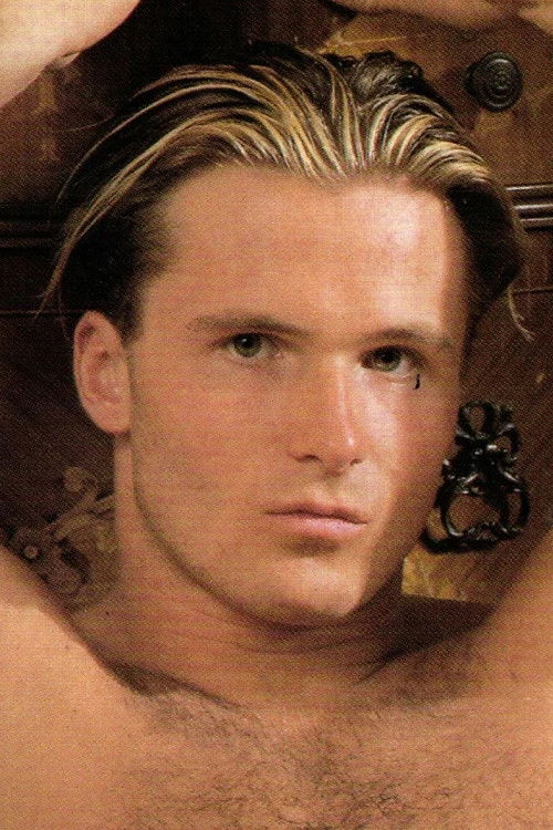 Photo of Alec Powers